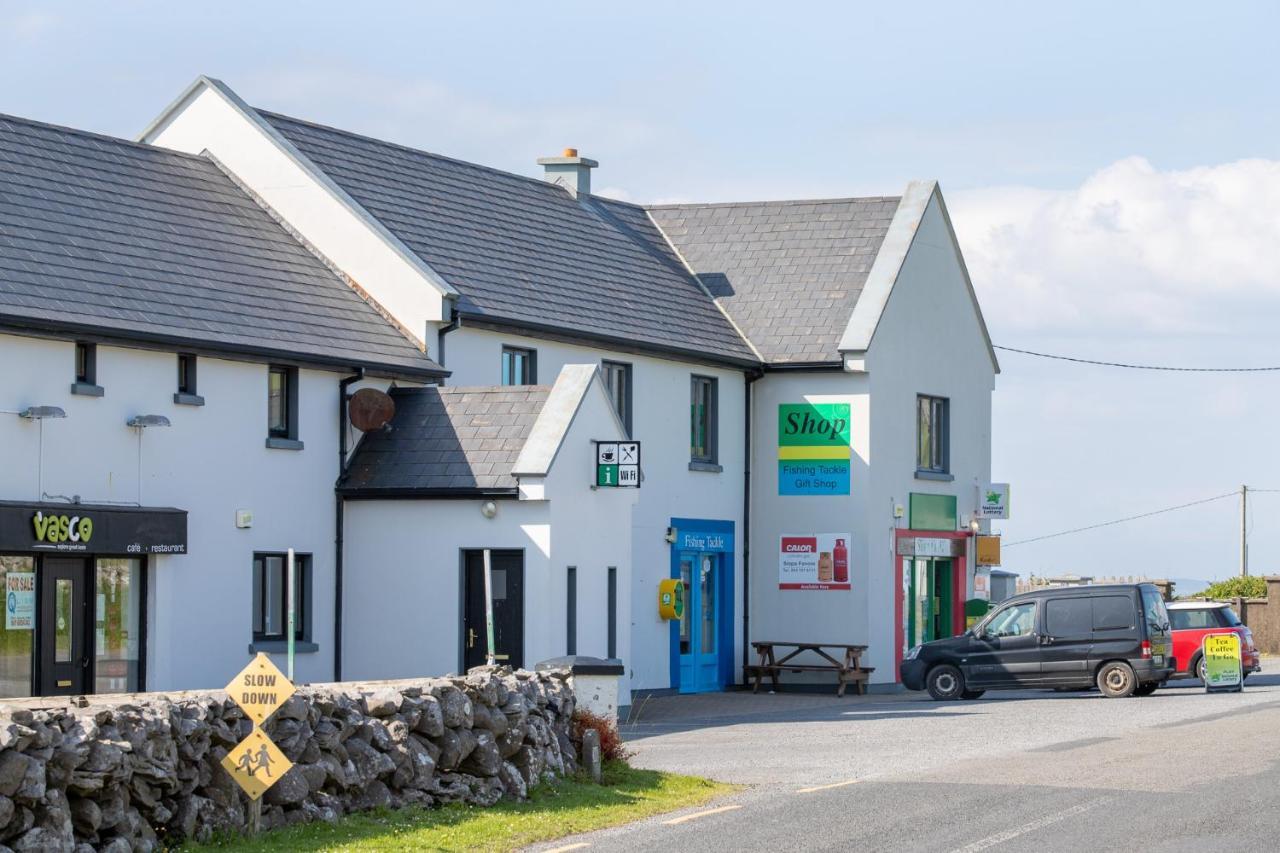 Into The Burren Hotell Murroogh Exteriör bild